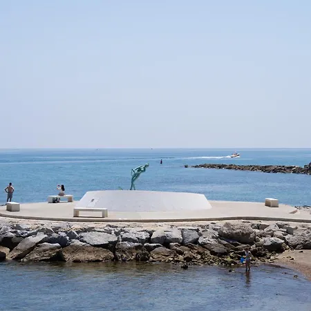 아파트 Rincon Del Mar Next To The 639 *